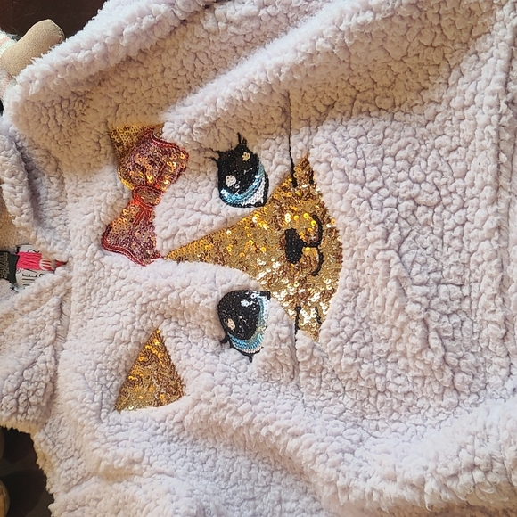 2 Tops!! Girls Hooded Sequins fuzzy Sweaters Size XL - Picture 2 of 8